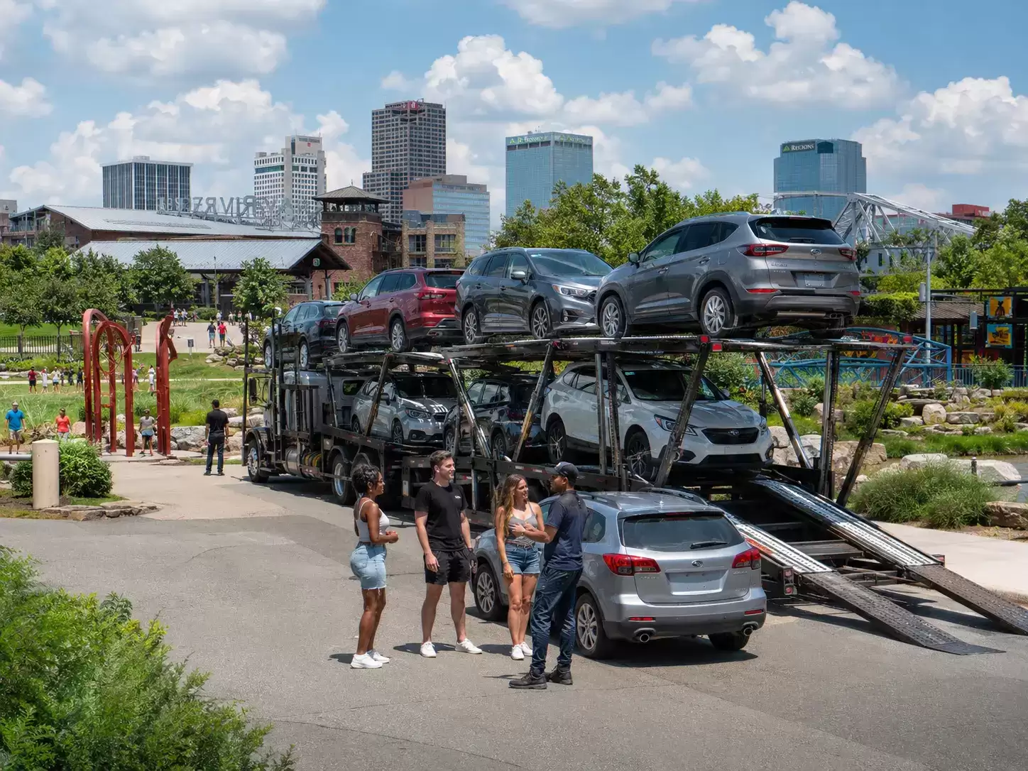 Arkansas auto transport driver meeting 20 something customers